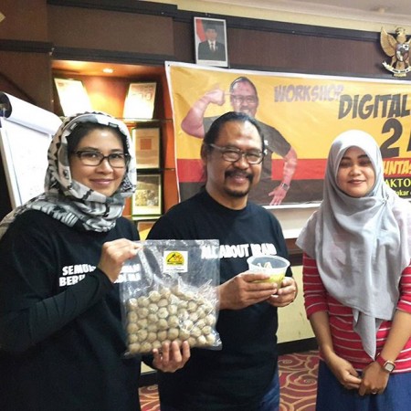 12132786_1615817608683278_1399545034_n